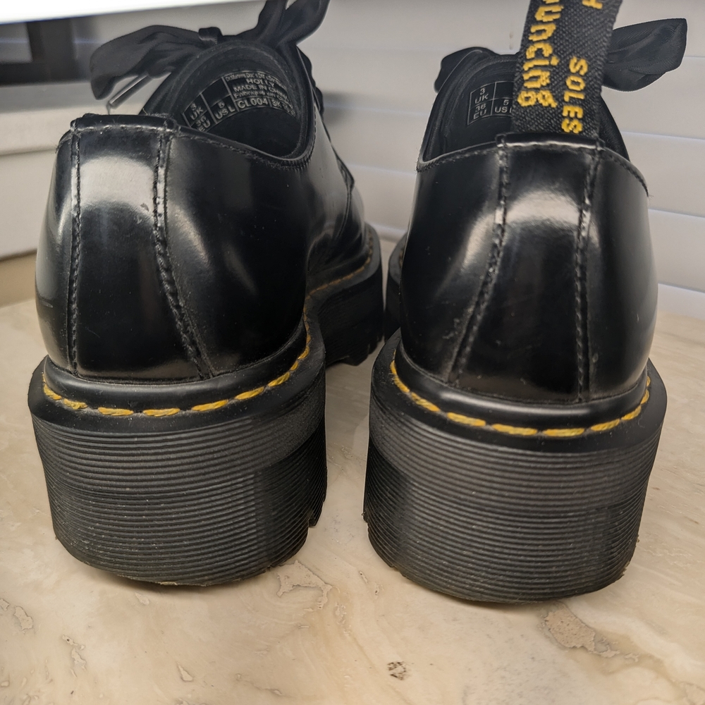 Dr. Martens Black Leather Holly Oxfords - Size 5 - Picture 7 of 8